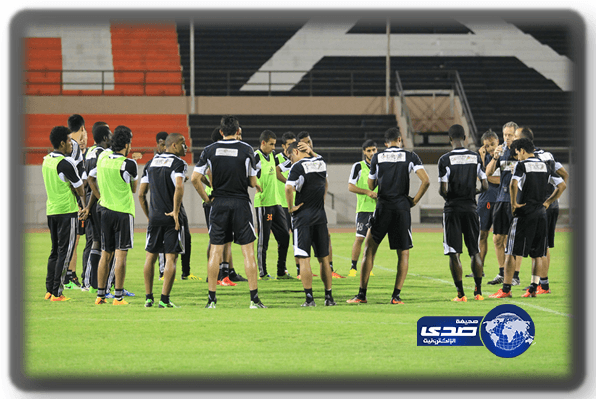 الشباب يواصل تدريباته ودخول مجاني للجماهير للقاء الشباب الآسيوي