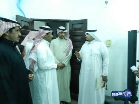 "العجمي" يزور لجنة التنمية الاجتماعية الأهلية بالعيص