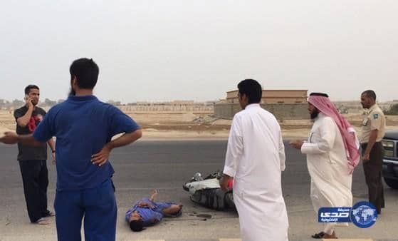 شاب متهور يدهس عامل آسيوي في الخفجي