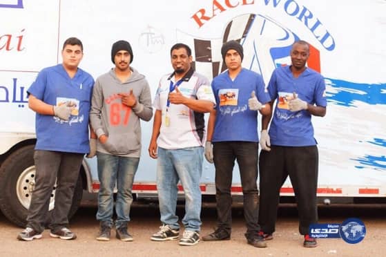 "فريق عالم السباق" يدرب طلاب المعهد المهني على تجهيز سيارات الراليات