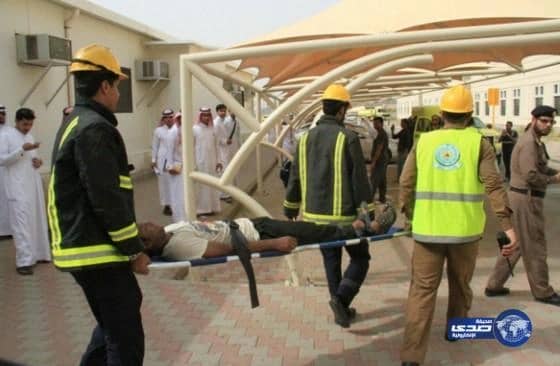"مدني مكة" ينفذ تجربة اطفاء وإخلاء بداخل جامعة ام القرى (صور)