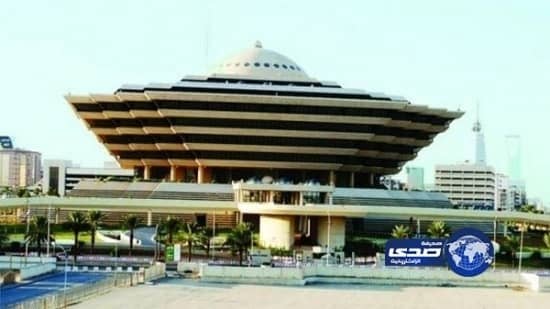 الداخلية: القبض على أحد ممتهني المتاجرة بالأسلحة والمخدرات بمحافظة القطيف