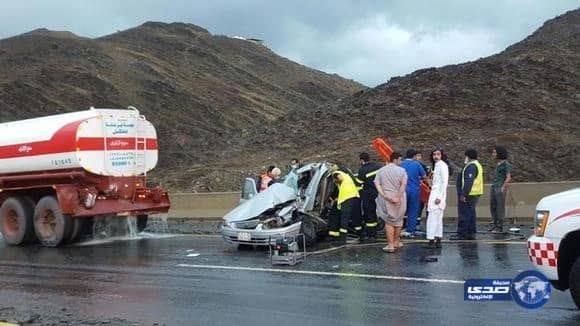 بالفيديو.. طيران التحالف يستهدف قادة حوثيين قبالة نجران