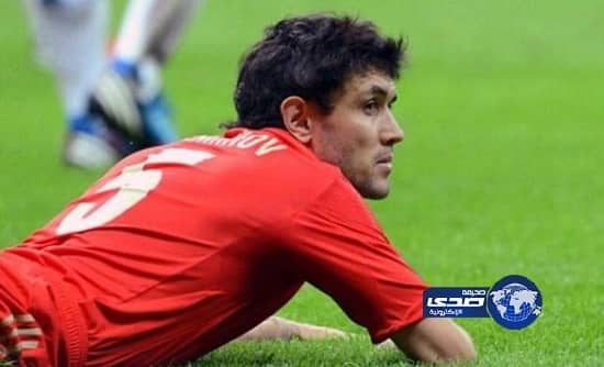 أمير الرياض ونائبه يزوران وكيل رقيب القحطاني ويطمئنان عليه