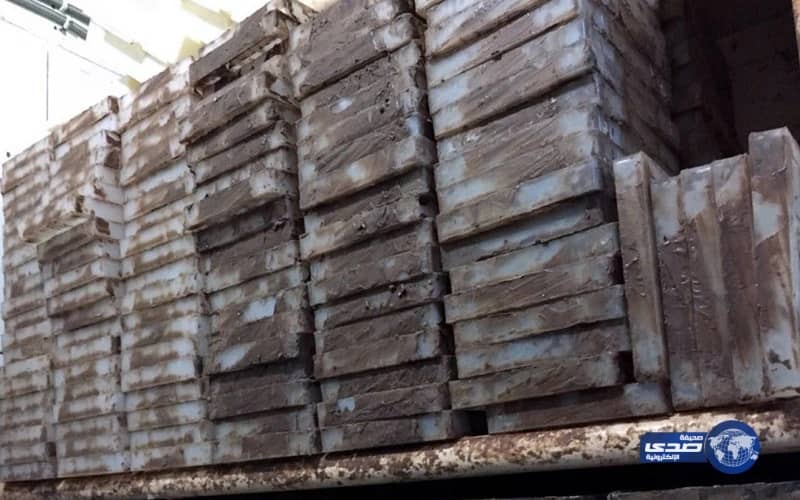 أمانة الأحساء تُغلق معملاً لتصنيع الحلويات