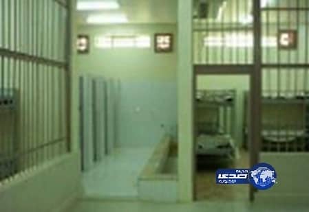 بالصور : السجناء الهاربون بـ "شقراء" لص ومروّج ومغتصب