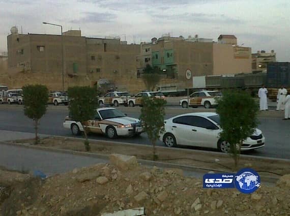 نائب امير الرياض يشرف على حملة السيطرة على مثيري الشغب بمنفوحة (فيديو)