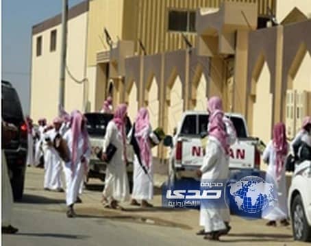 مجهولون يطلقون النار على مدرسة أثناء انصراف الطلاب