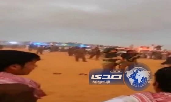 بالفيديو : الشرطة تتدخل لفك اشتباك بين مثيري أحداث أم رقيبة