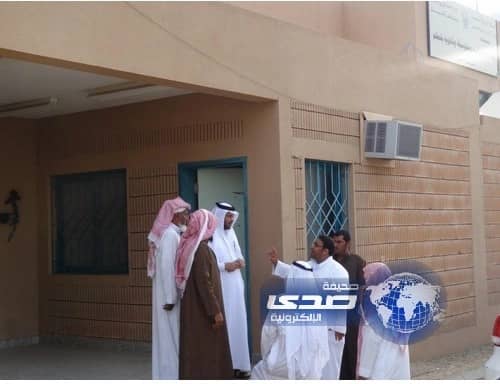 تعليم الليث يؤمن ست سيارات لنقل أربعين معلمة