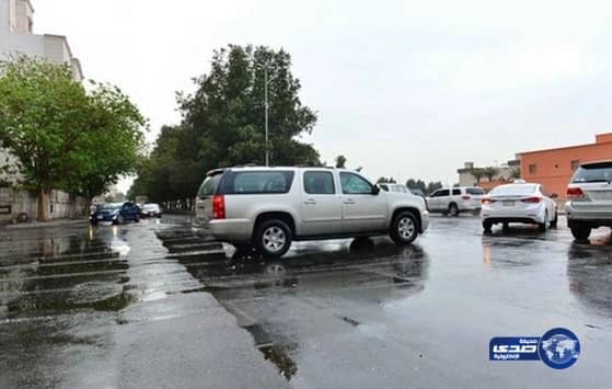 هطول أمطار صباح اليوم على جدة