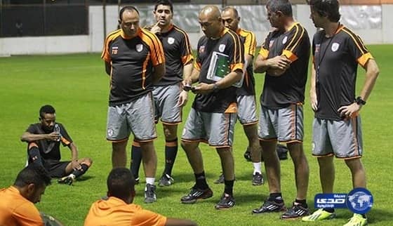 موريس يبحث عن اللقب الأول له مع الشباب عبر "السوبر"