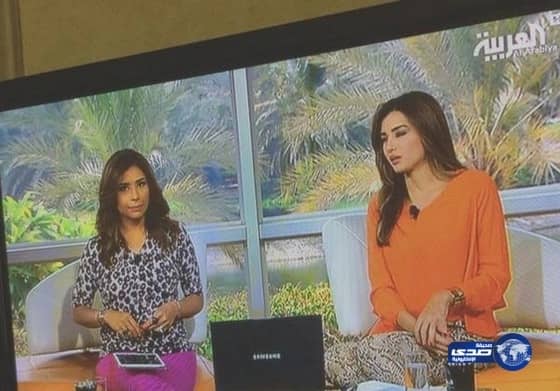 صور جانبية غير مقبولة يتعمد مخرج" العربية" ومعه "مهيره" بثها على المشاهدين