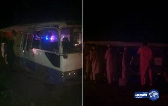 حادث ميكروباص يصيب 9 حجاج طريق القصيم السريع