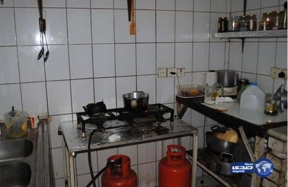 أمانة المدينة تغلق أكثر من 30 منشأه لمخالفتها الاشتراطات الصحية