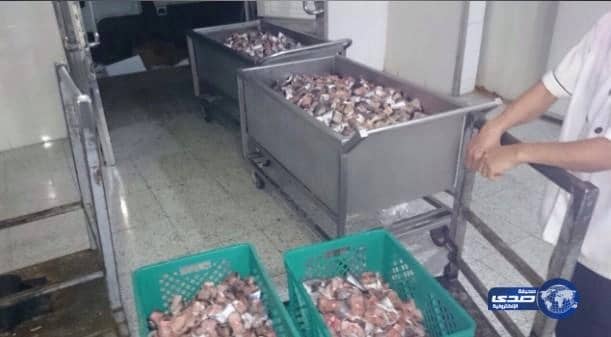 إغلاق (19) مطعم مخالف بمكة المكرمة