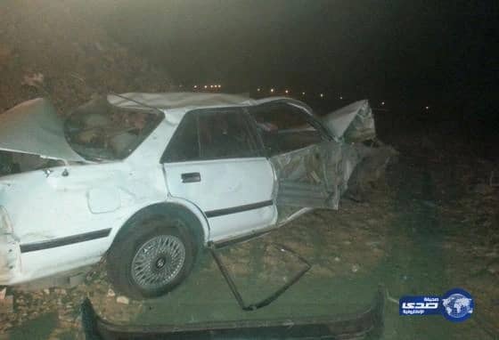 بالصور : حادث مروري بعد نقطة تفتيش مركز الحجرة