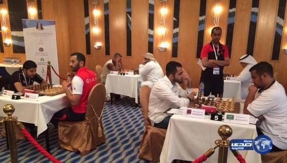 مسرحي يمثل الشطرنج السعودي في بطولة غرب آسيا