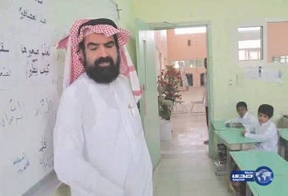 بالفيديو: معلّم يوثّق حياة طلابه خلال دراستهم منذ 10 سنوات بالقصيم