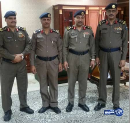 سبيه يقلد عدد من الضباط رتبهم الجديد