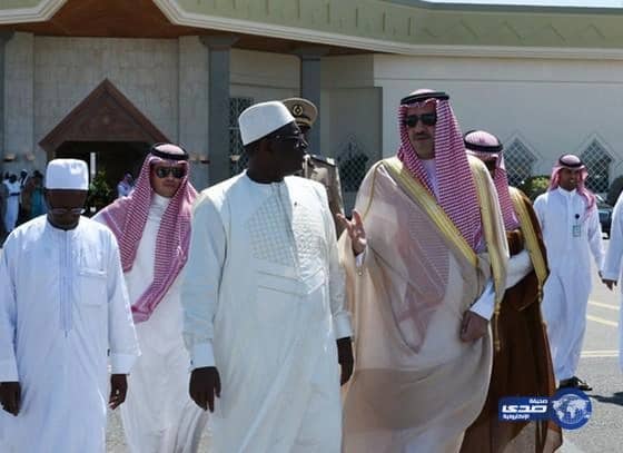 الرئيس السنغالي يغادر المدينة المنورة