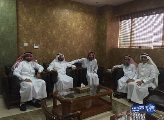 مدير عام صحة المدينة يعقد أجتماعاً مع اللجنة الإشرافية للحج بالوزارة