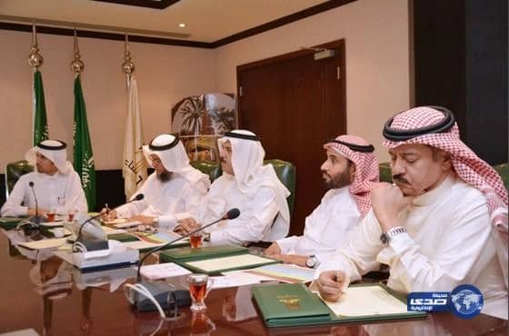 الأحساء تنظم ورشة عمل لسكرتارية مراكز الانتخاب