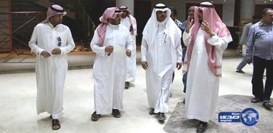 الفريح يتفقد العمل بمشروع مركز القصيم العلمي بعنيزة