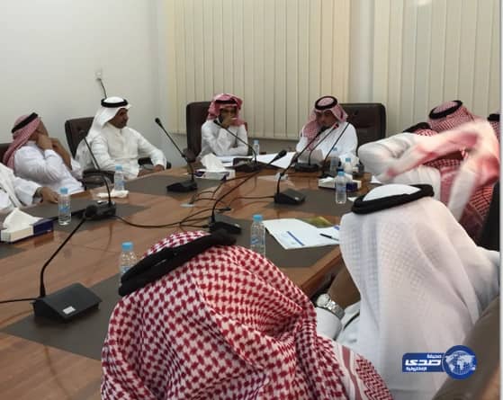 محافظ محافظة الحجرة يعقد الاجتماع الثاني للاحتفال باليوم الوطني