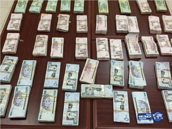 شرطة ينبع تقبض على لصوص الصراف الآلي