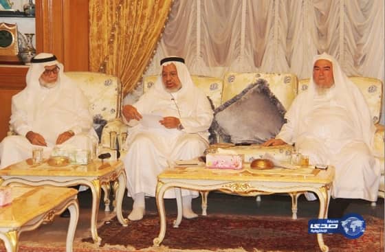 رئيس خيركم : أخطر ما يهدد القيم ويزعزع بنيانها القدوات السيئة