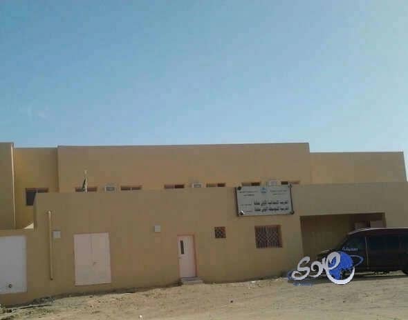 طالبات "حاذة" يرفضن الدراسة بسبب الماء والكهرباء