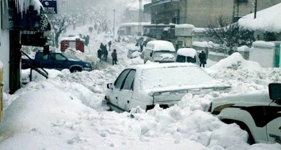 إنقاذ 12 سائحا كوريا كانوا عالقين في ثلوج تونس