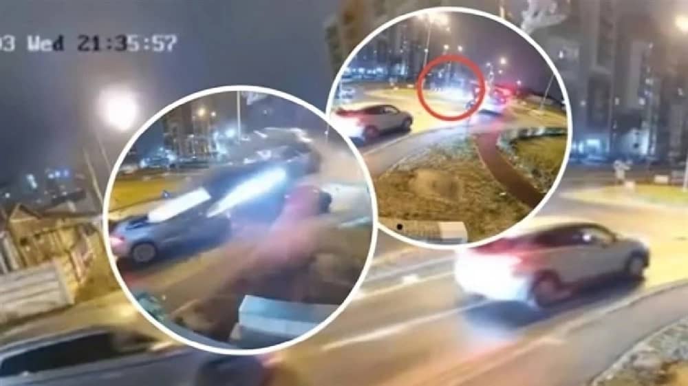 تحليق مرعب لمرسيدس برومانيا بعد فقدان السائق السيطرة.. فيديو