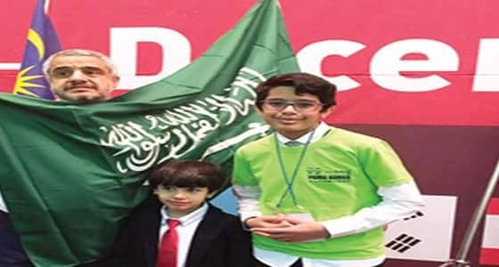 مواطن يدفع 120 الف ريال لاشتراك ابنه في المسابقات العالمية وينتقد تخلي الجهات الطلابية عن رعاية الموهوبين