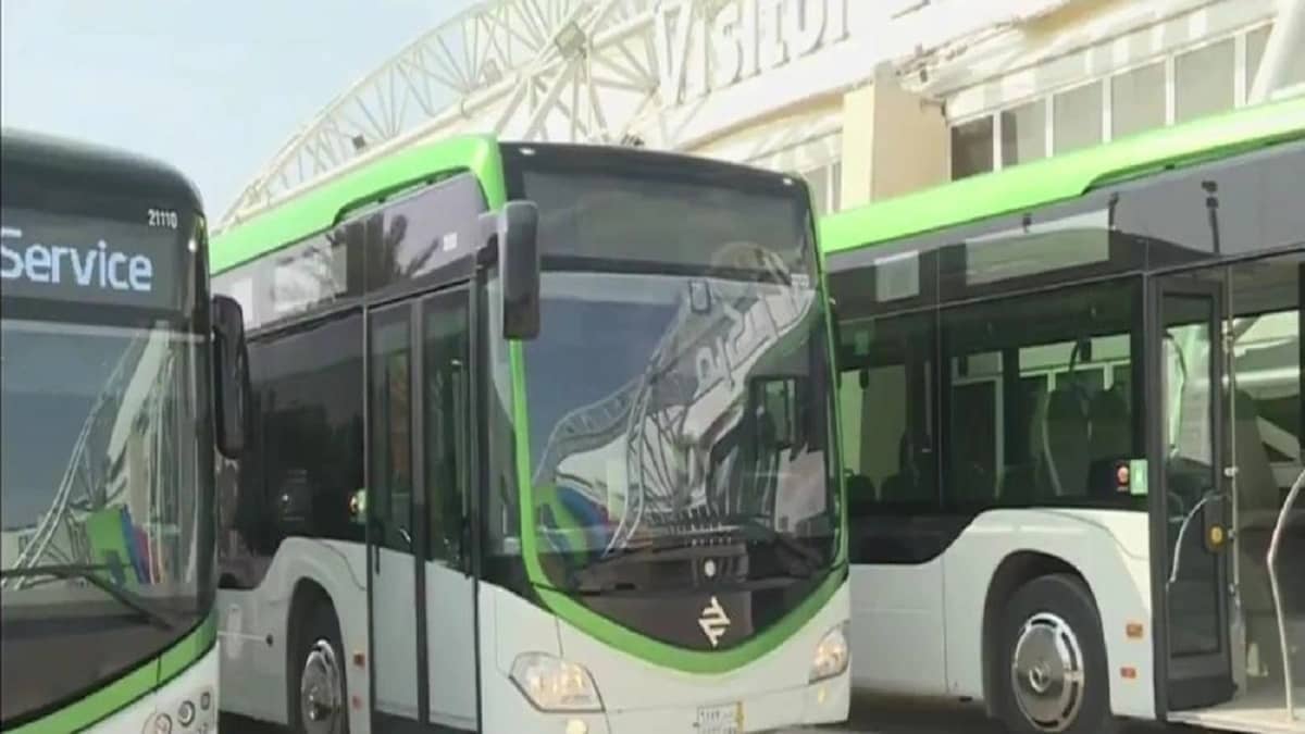 بالفيديو.. موعد تشغيل مشروع حافلات النقل في الرياض
