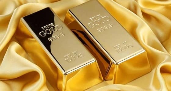 أسعار الذهب عالقة في نطاق ضيق وسط انخفاض حجم التداولات