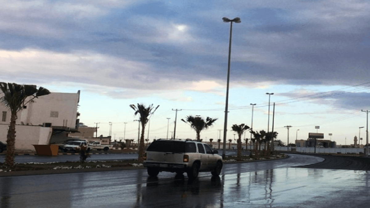 هطول أمطار رعدية على الباحة ونجران