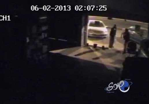 بالفيديو.. شرطة تبوك تطيح بشابين امتهنا سرقة المحال