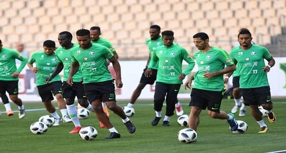 بالصور.. الأخضر ينهي استعداده للقاء اليونان غدا