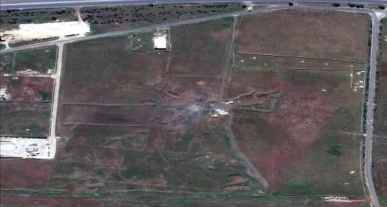 بالصور.. آثار الضربات الجوية الثلاثية على مخازن الأسلحة الكيماوية بسوريا