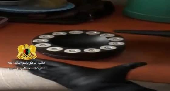 بالفيديو.. ضابط تركي يشرح لمرتزقة كيفية تفخيخ السيارات في ليبيا