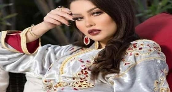 بعد الصورة العارية.. براني تتعرض للسرقة وتطلب المساعدة