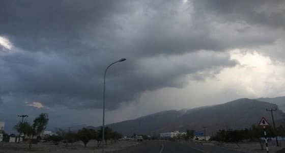 رياح وغيوم وضباب.. حالة الطقس المتوقعة غدًا الأحد