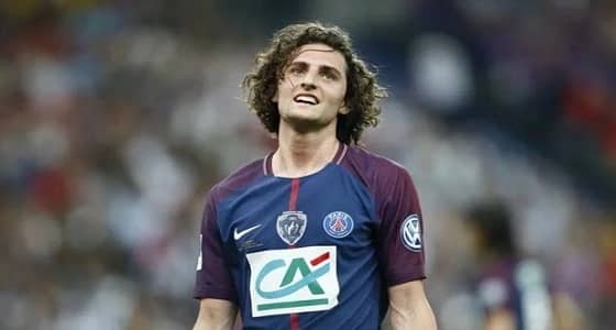 برشلونة يكشف حقيقة التوصل لاتفاق مع أدريان رابيو