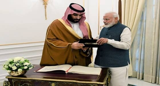 ولي العهد يأمر بالإفراج عن 850 سجينًا هنديًا