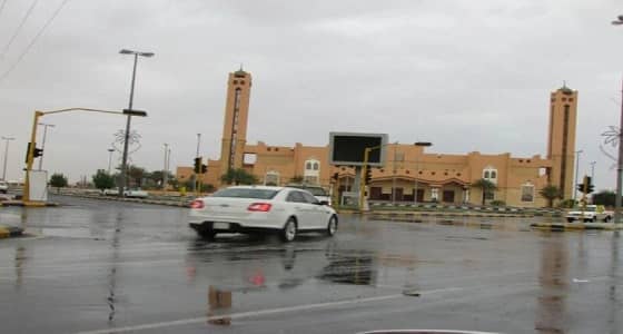 40 دقيقة أمطار.. إغاثة 45 شخصا محتجزا وانقطاع الكهرباء بالقريات