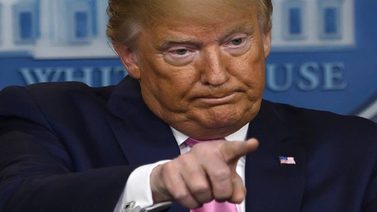 حالتا وفاة جراء كورونا في أمريكا و " ترامب " يتخذ إجراءًا جديدًا