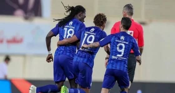 استفاقة الهلال تحافظ على منصب زوران ومنحه فرصة جديدة