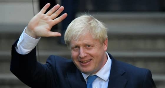 استطلاع رأي.. فوز حزب المحافظين الحاكم في بريطانيا بالأغلبية المطلقة